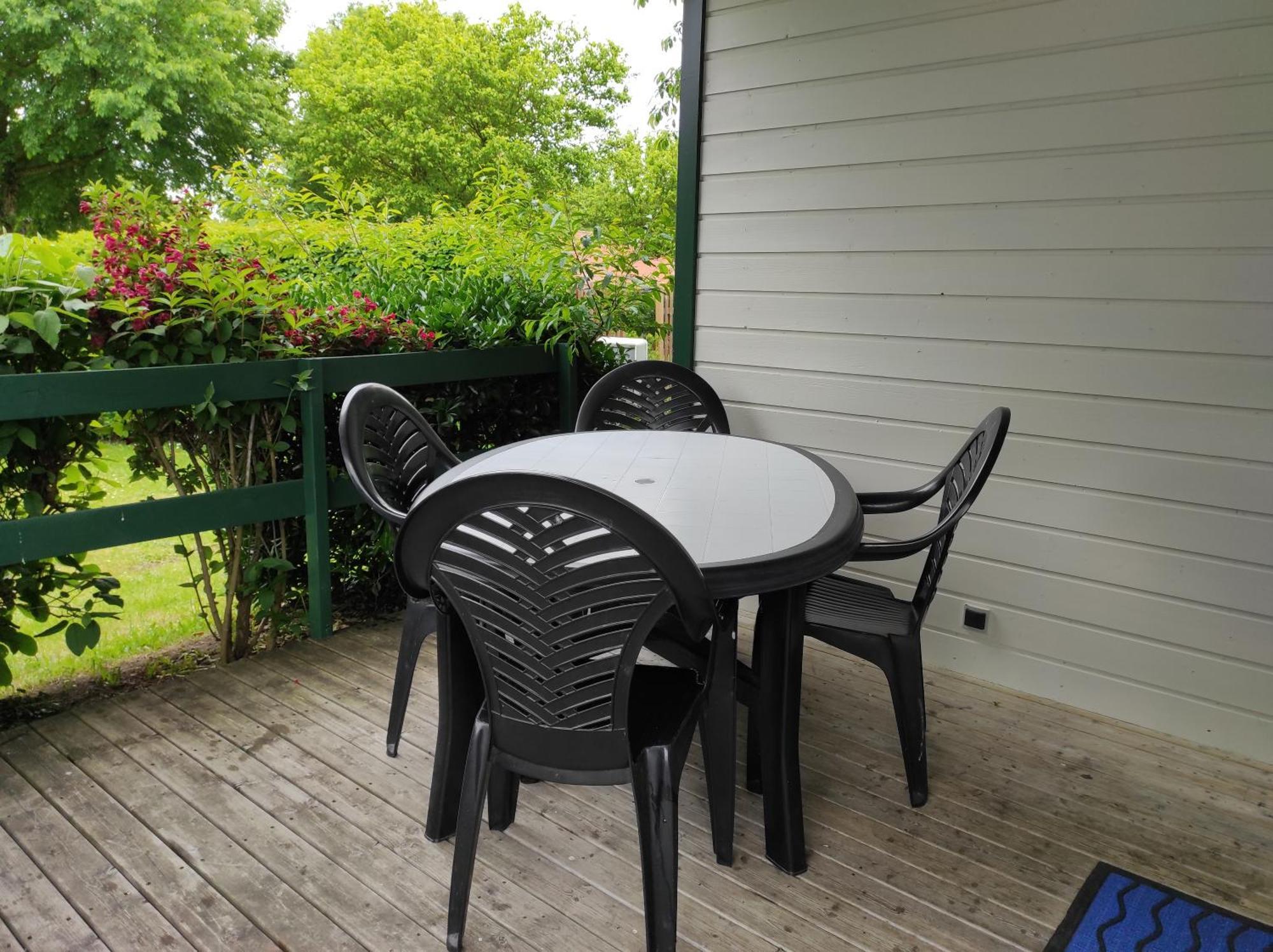Camping Le Rouge Gorge **** 10' Puy Du Fou Saint-Laurent-sur-Sevre Luaran gambar