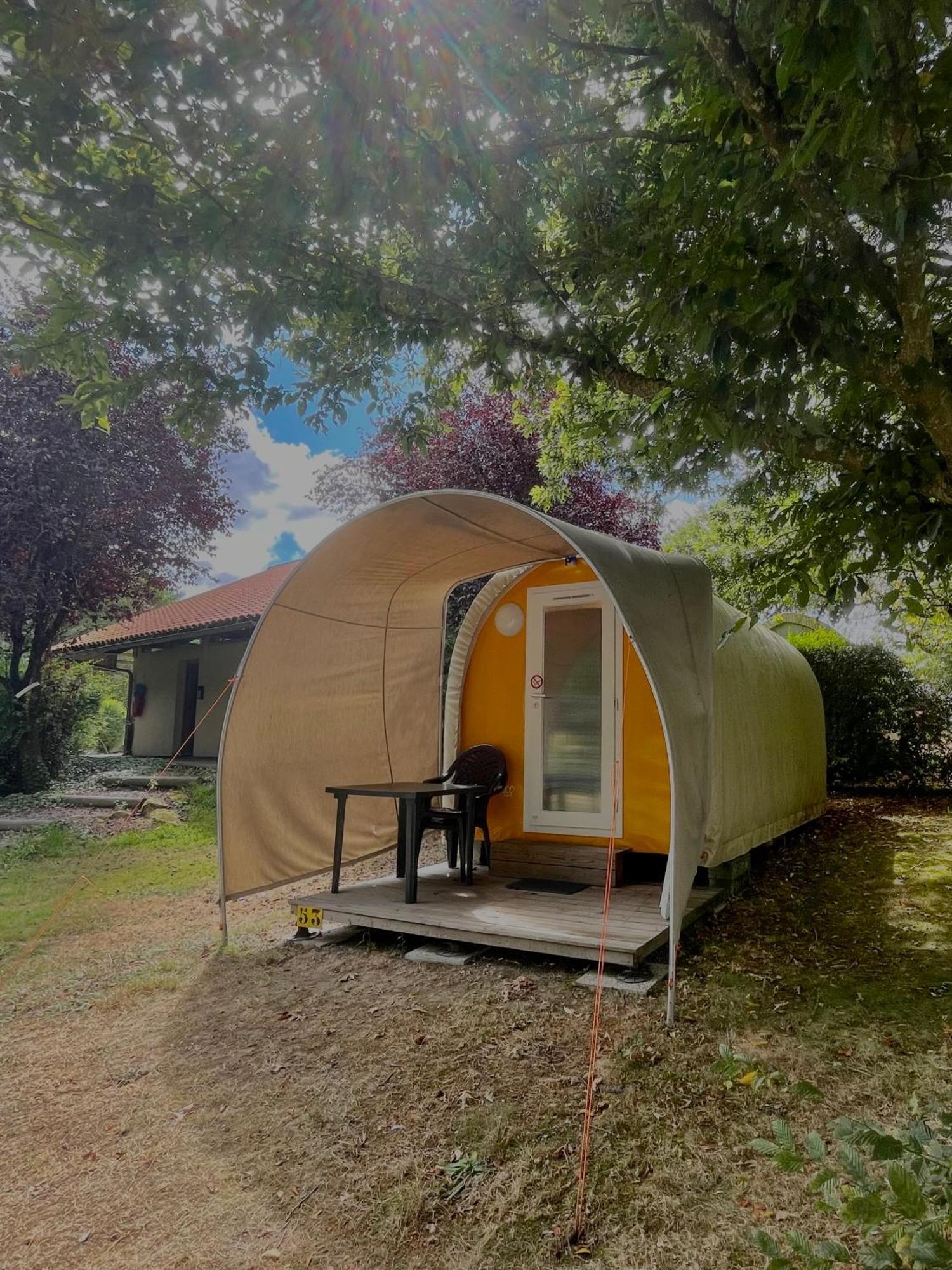 Camping Le Rouge Gorge **** 10' Puy Du Fou Saint-Laurent-sur-Sevre Luaran gambar