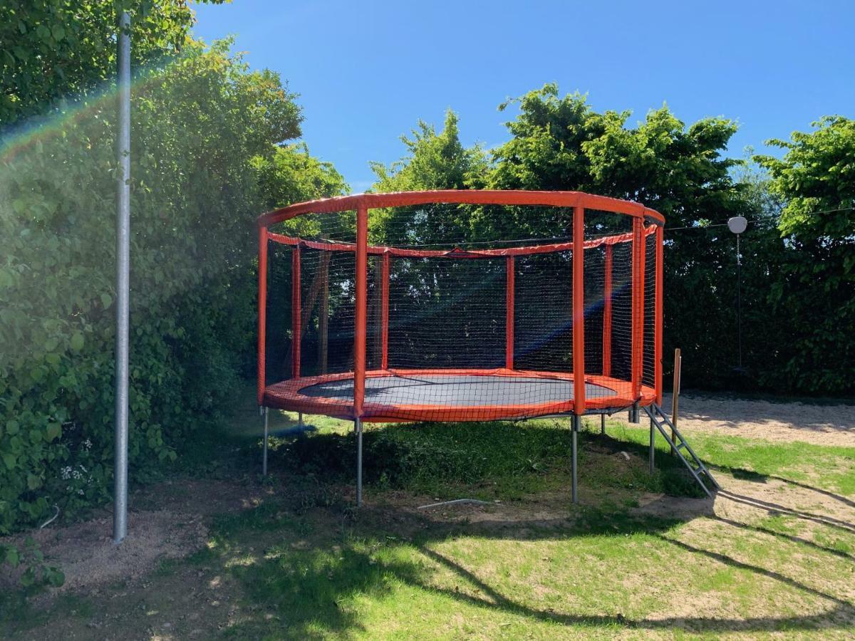 Camping Le Rouge Gorge **** 10' Puy Du Fou Saint-Laurent-sur-Sevre Luaran gambar